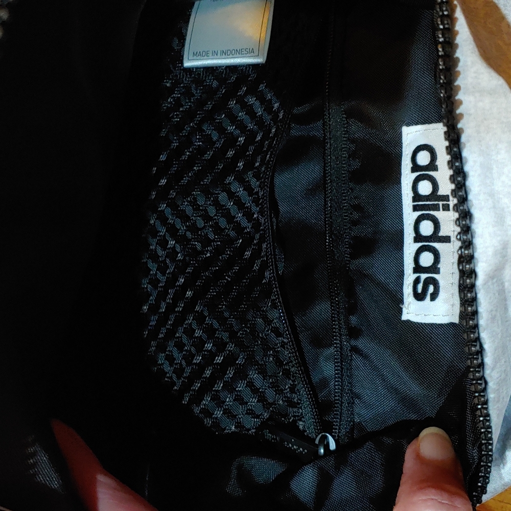 Adidas backpack - Picture 3 of 4